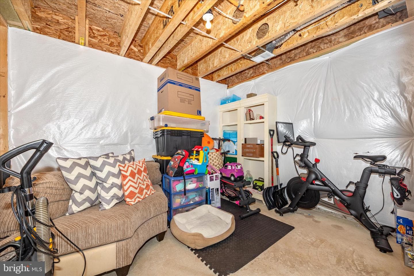 10704 Lamoka Lane photo 36