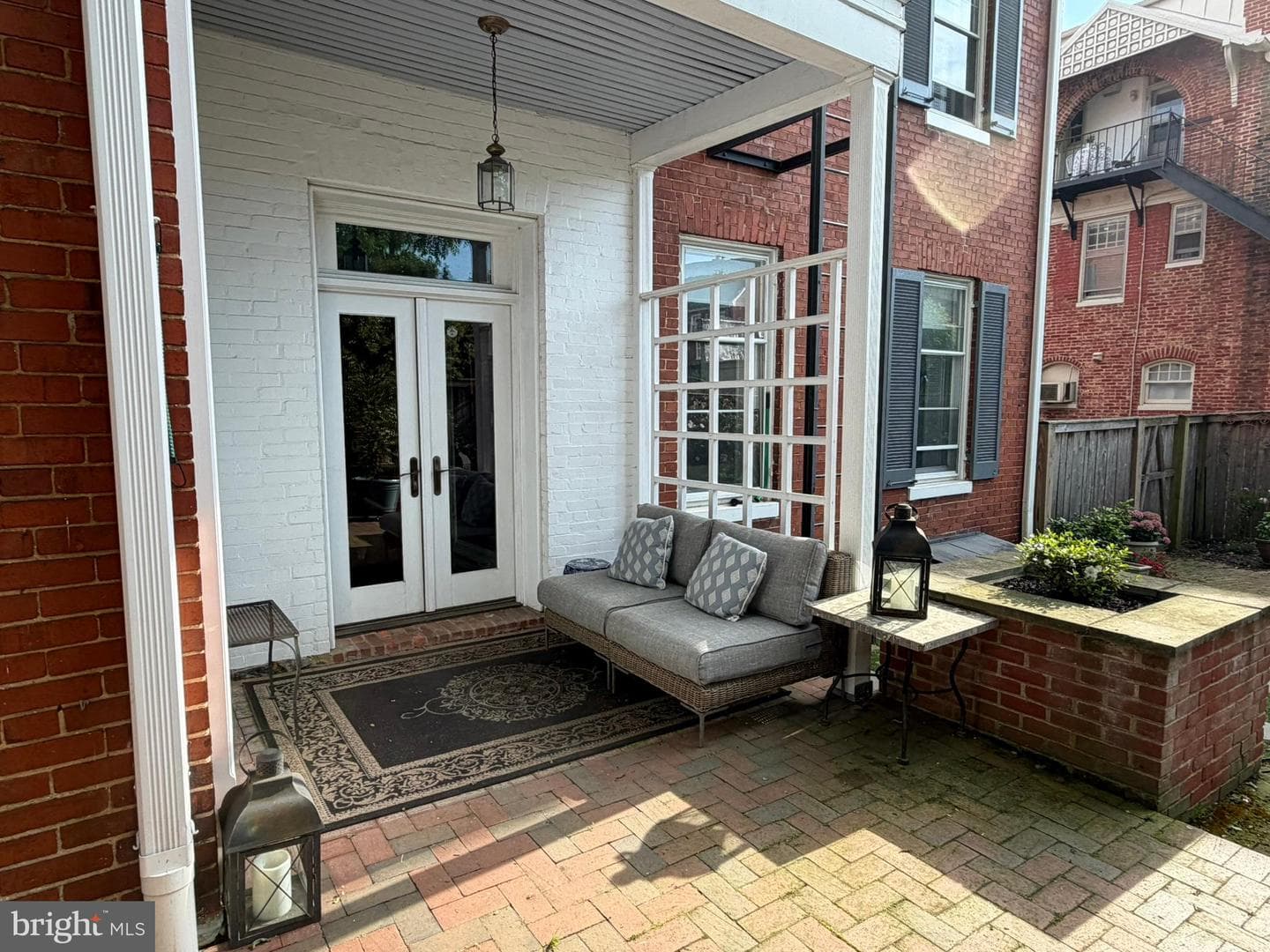 121 W Church Street photo 64