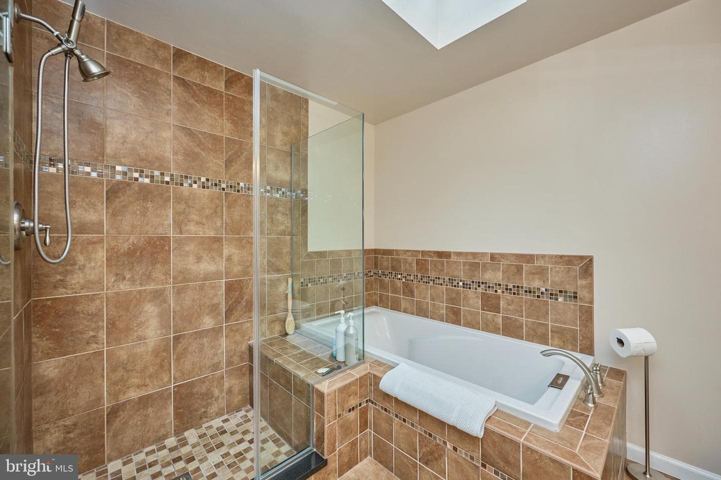 4292 Molesworth Terrace photo 31