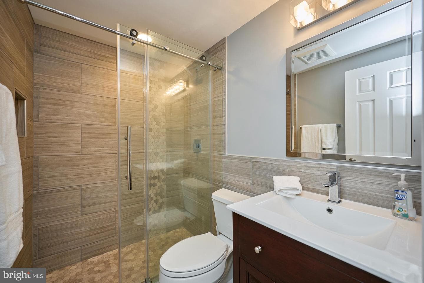 4292 Molesworth Terrace photo 42