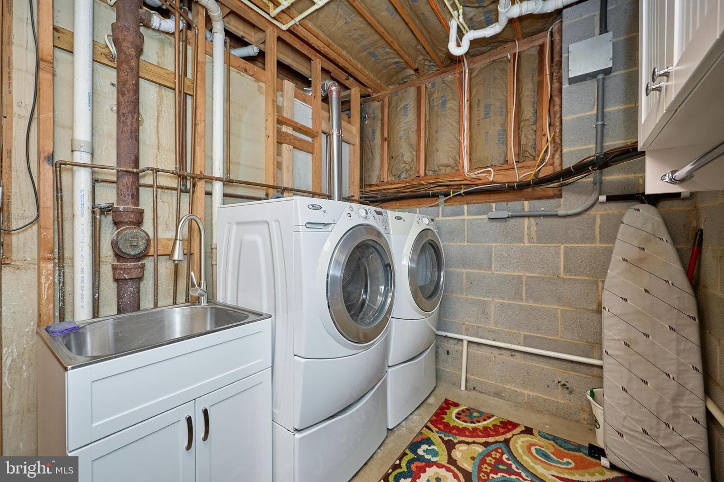 4292 Molesworth Terrace photo 43