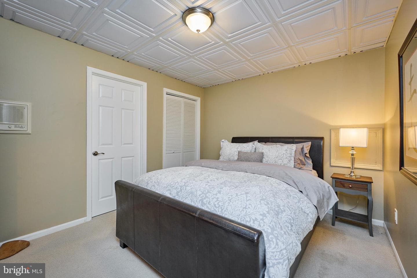 4292 Molesworth Terrace photo 46
