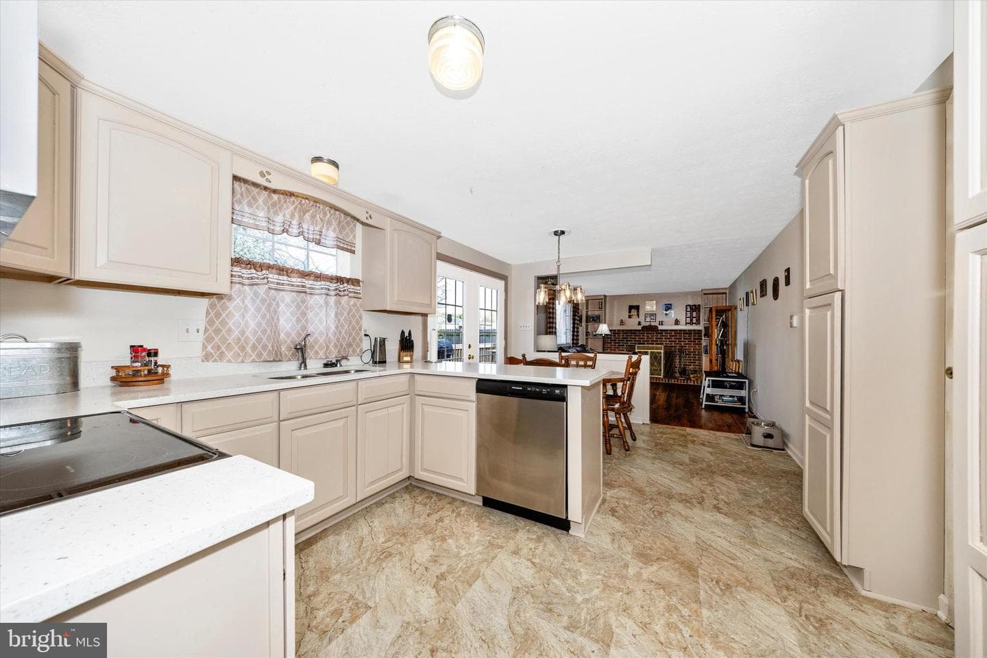 1806 Rocky Glen Drive photo 11