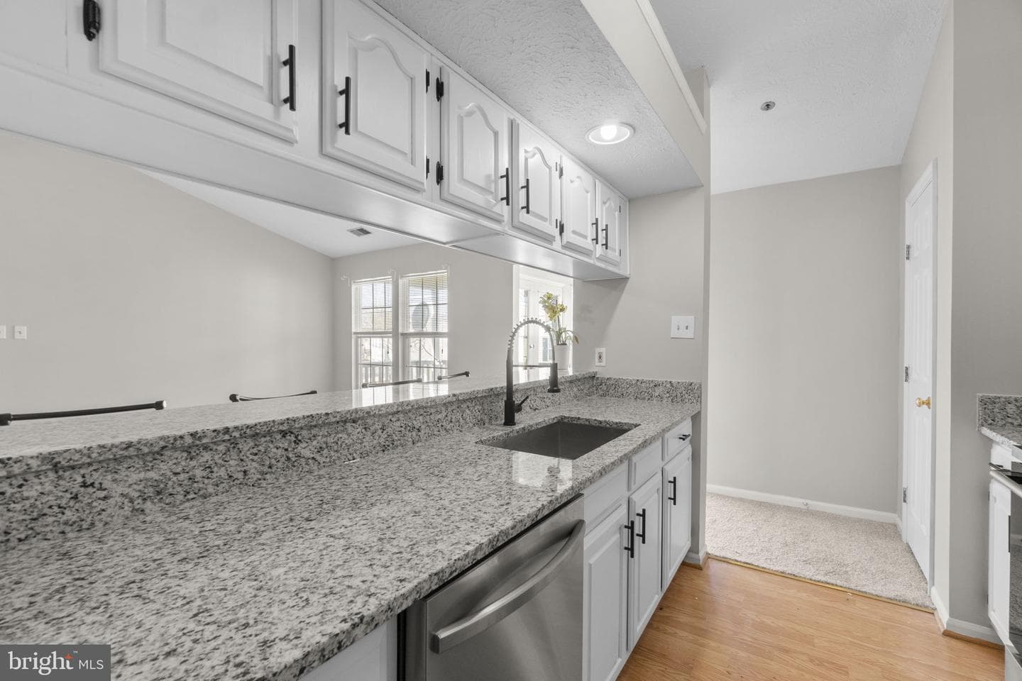 617 Himes Avenue #vi110 photo 5