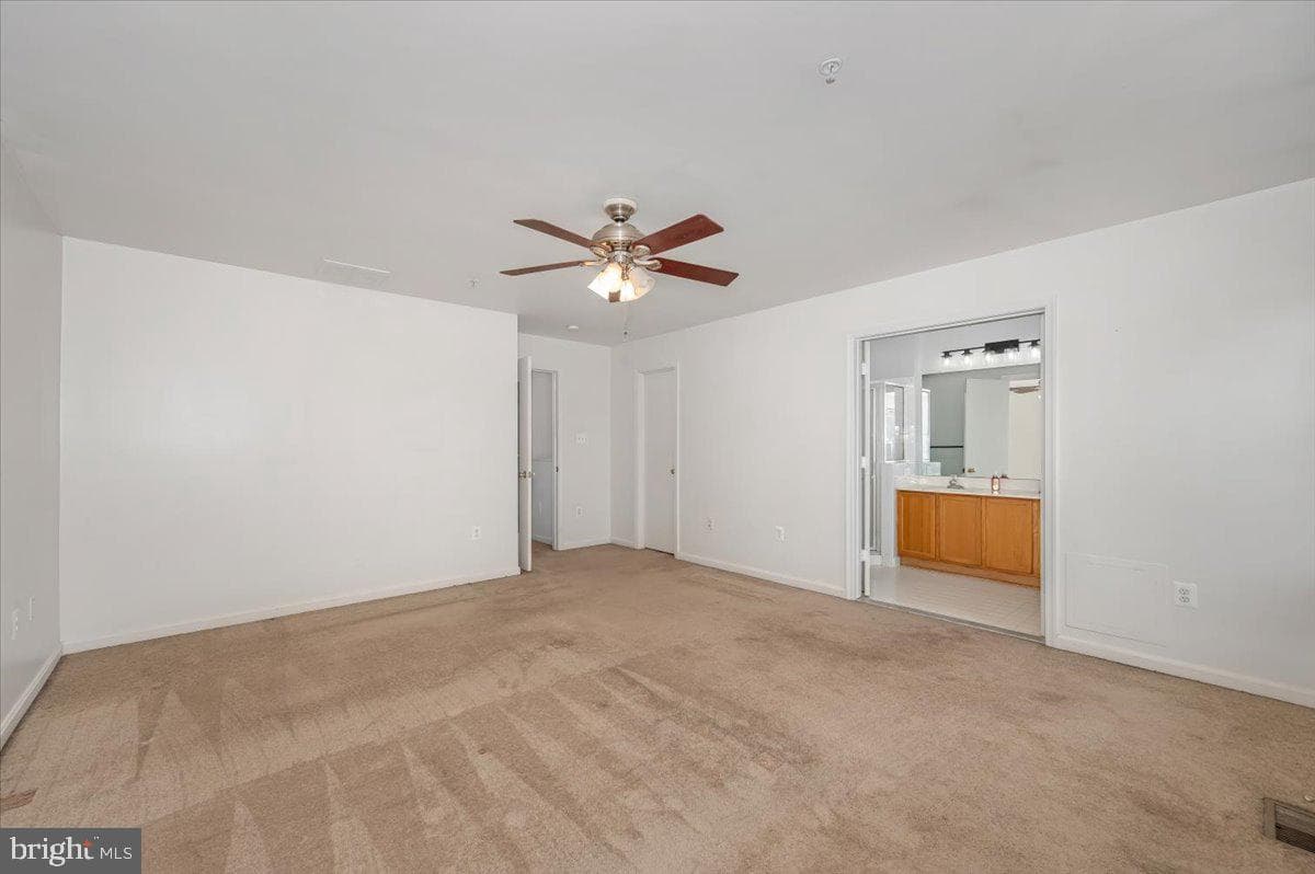 4946 Whitney Terrace photo 23
