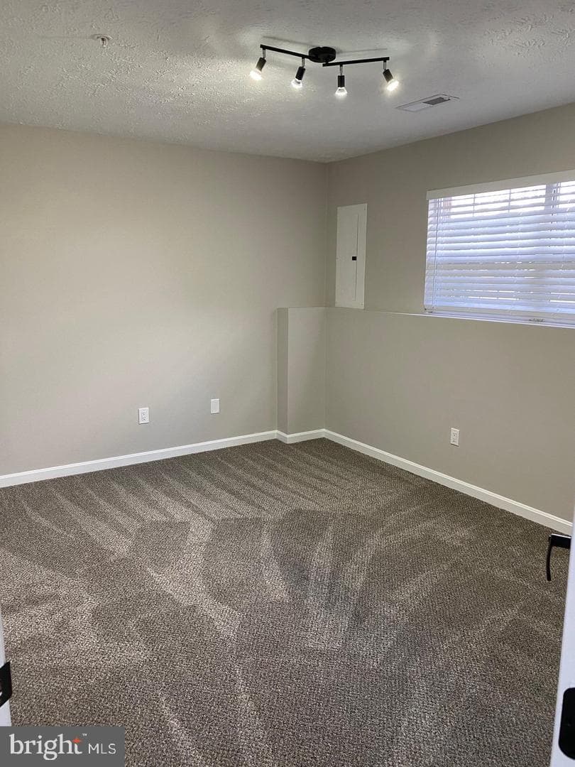 8806 Briarcliff Lane photo 29