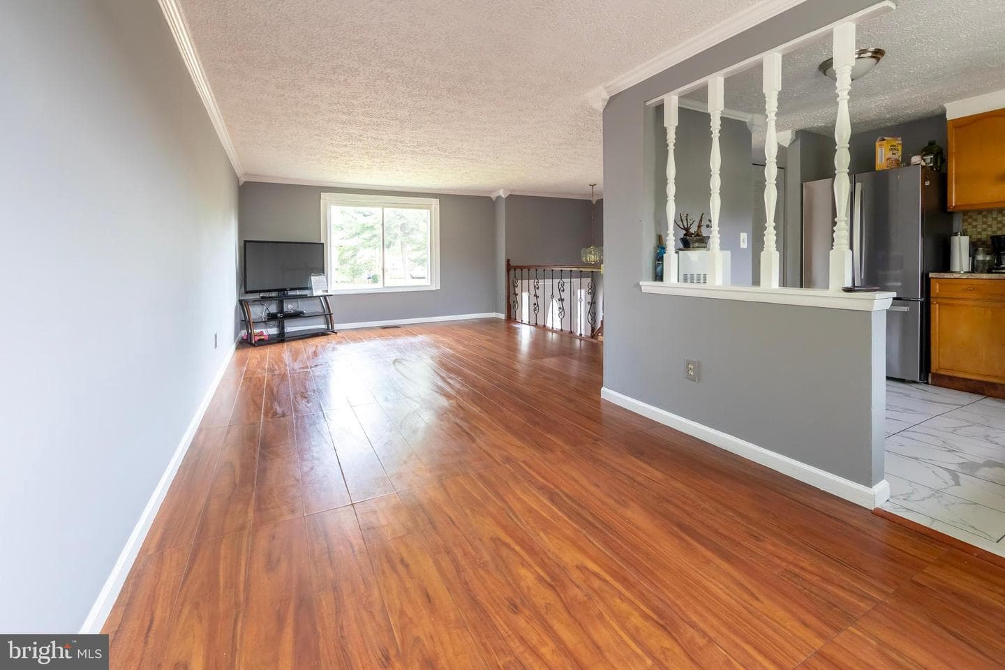 550 Logan Street photo 16