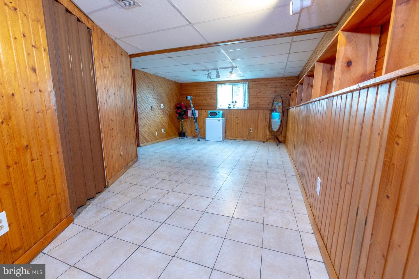 550 Logan Street photo 23