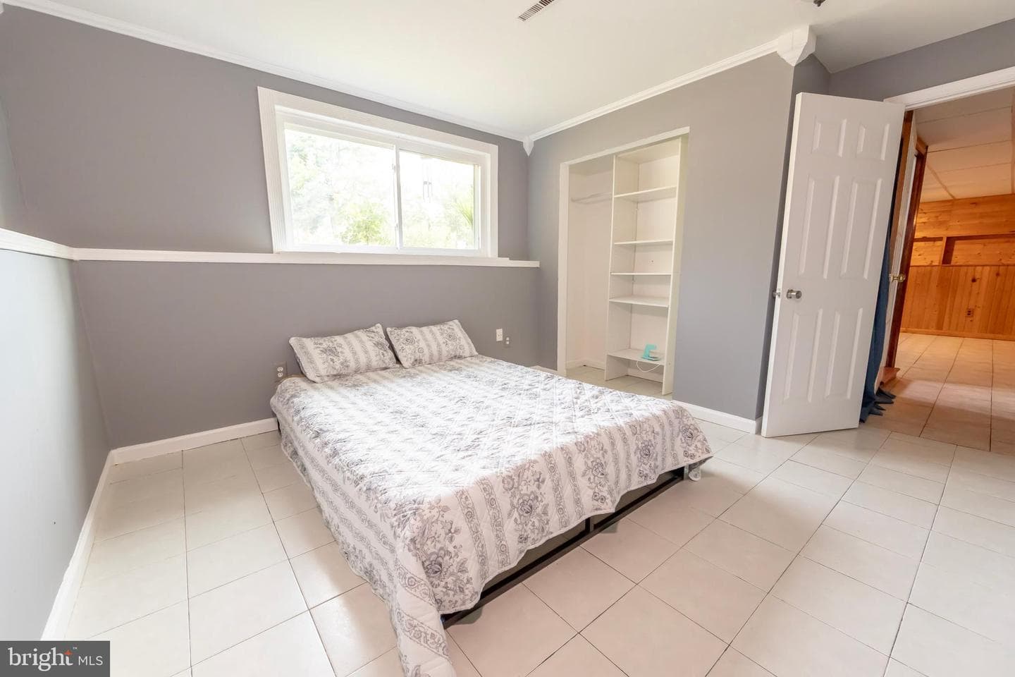 550 Logan Street photo 28