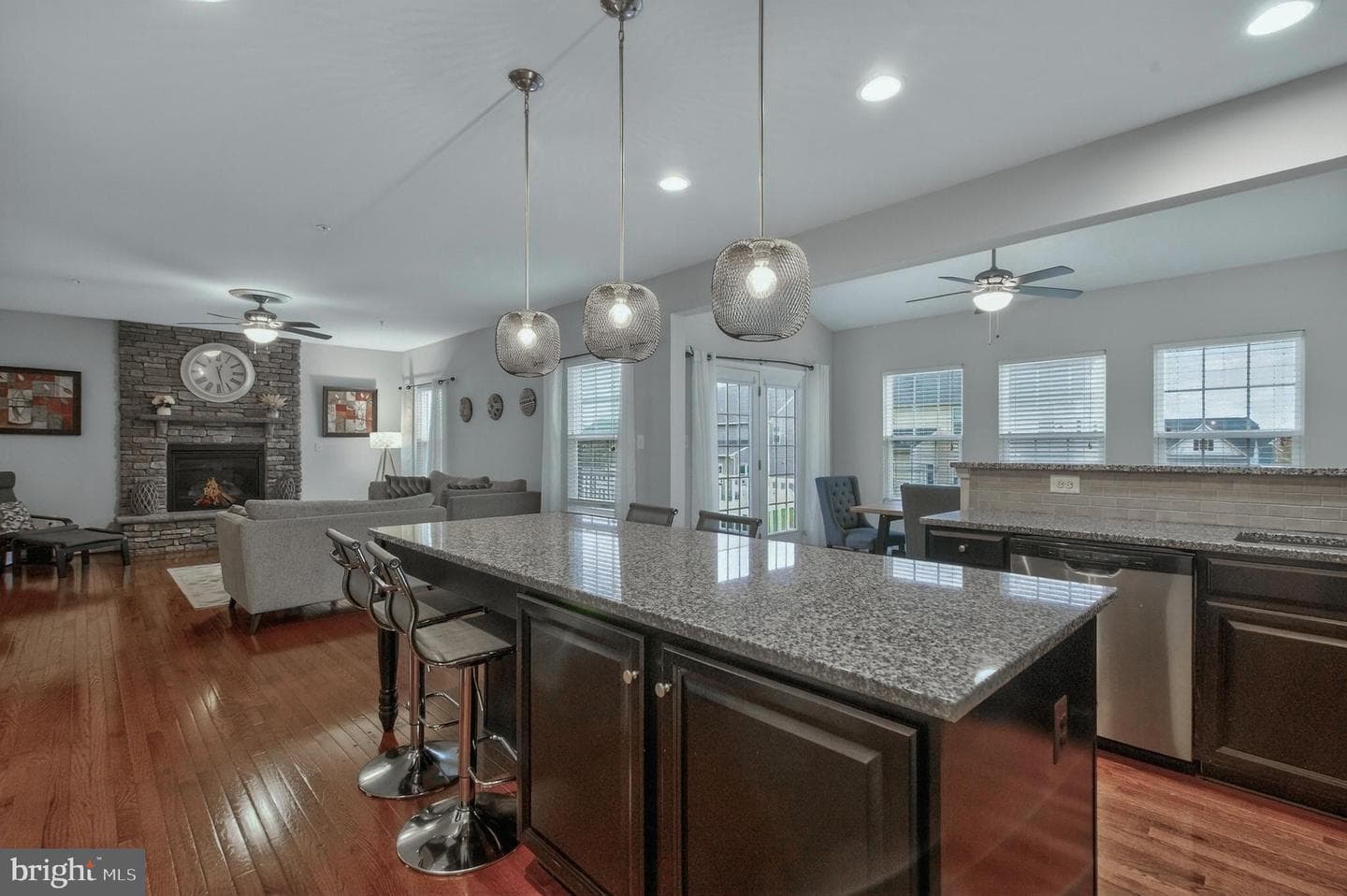 1113 Long Farm Circle photo 10