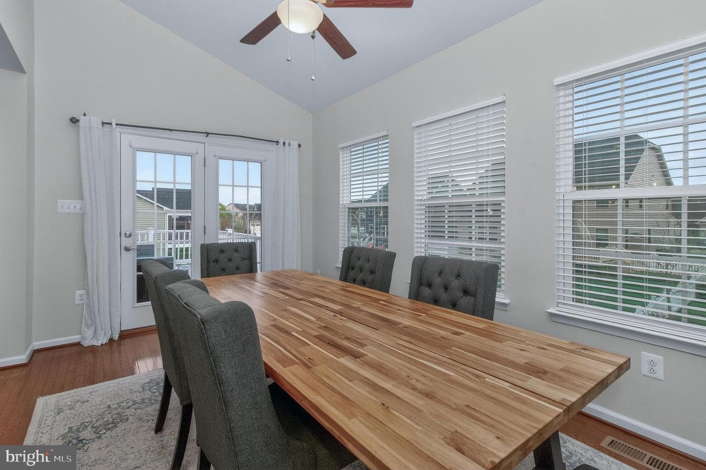 1113 Long Farm Circle photo 12