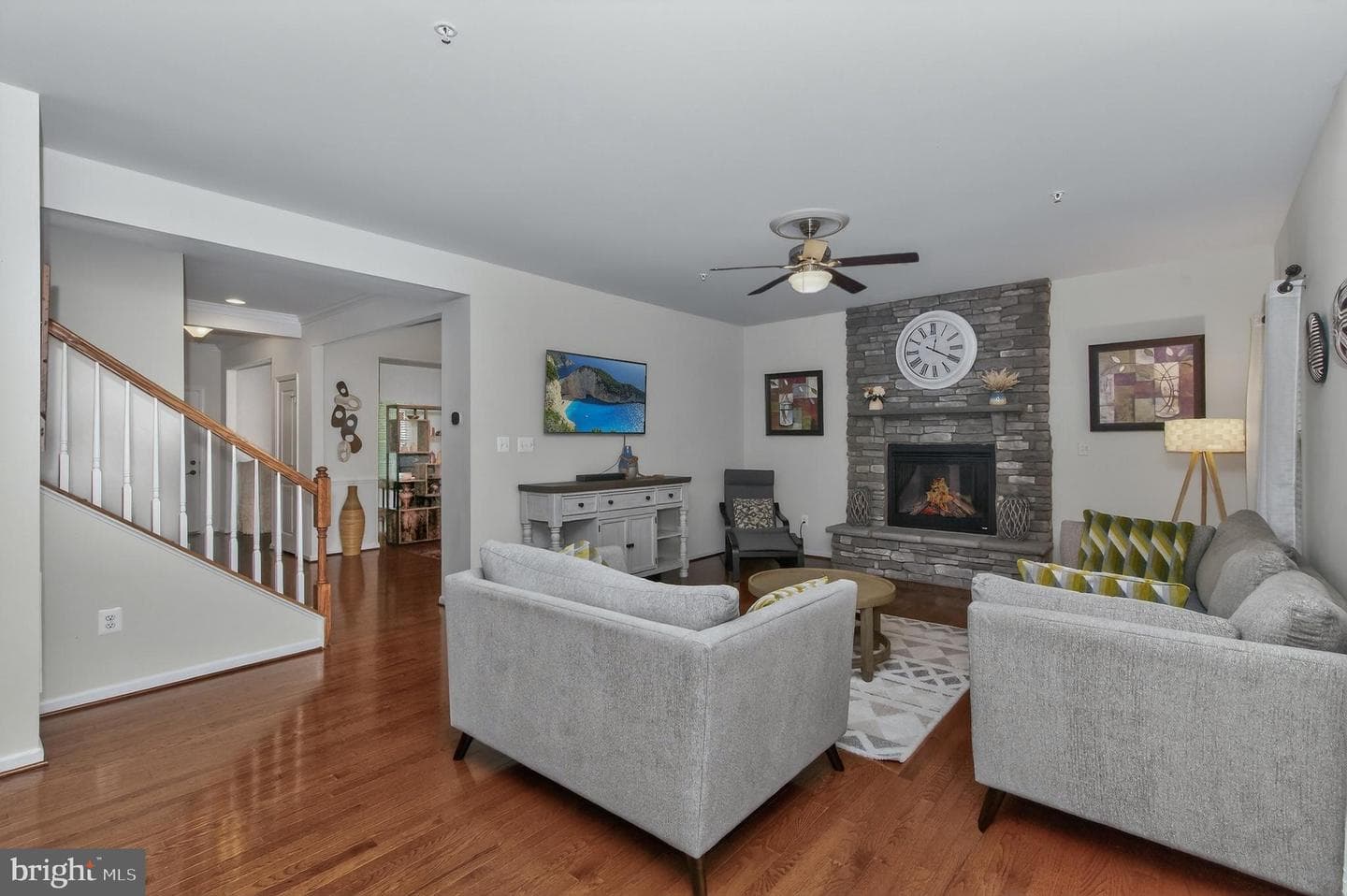 1113 Long Farm Circle photo 17