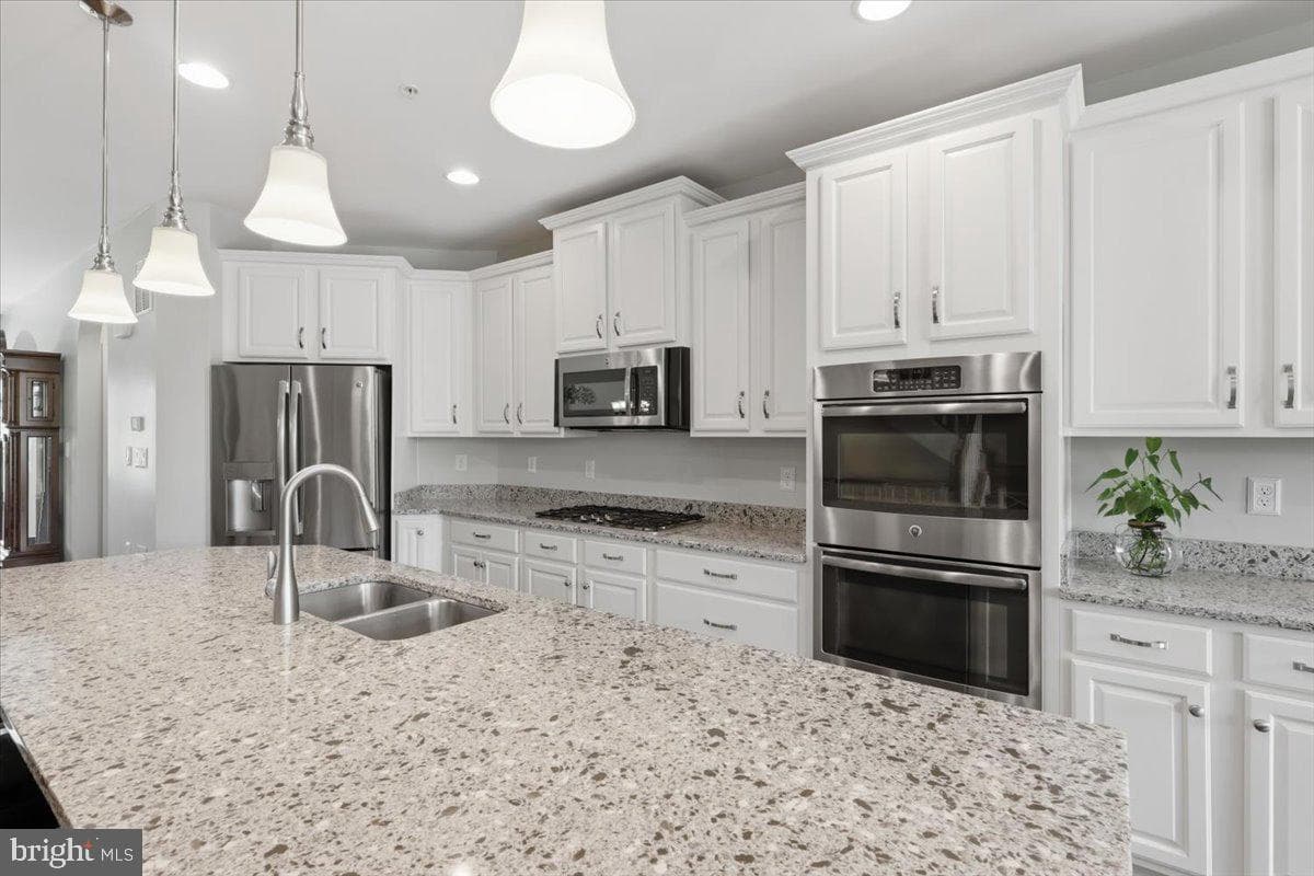10909 Divot Court photo 15