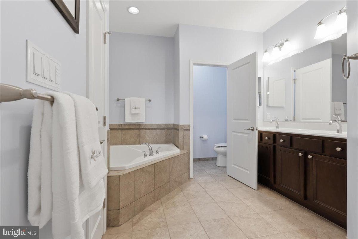 10909 Divot Court photo 26