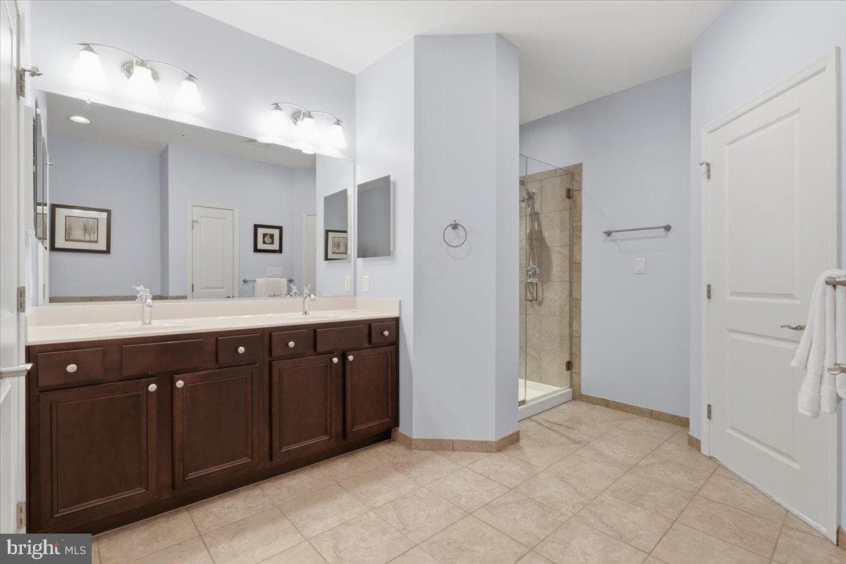 10909 Divot Court photo 27