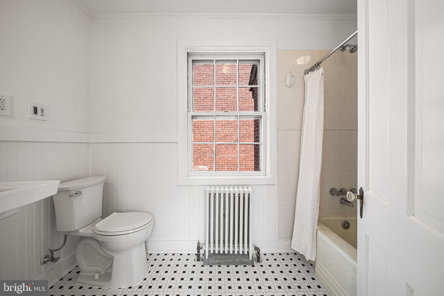 106 N Court Street photo 22