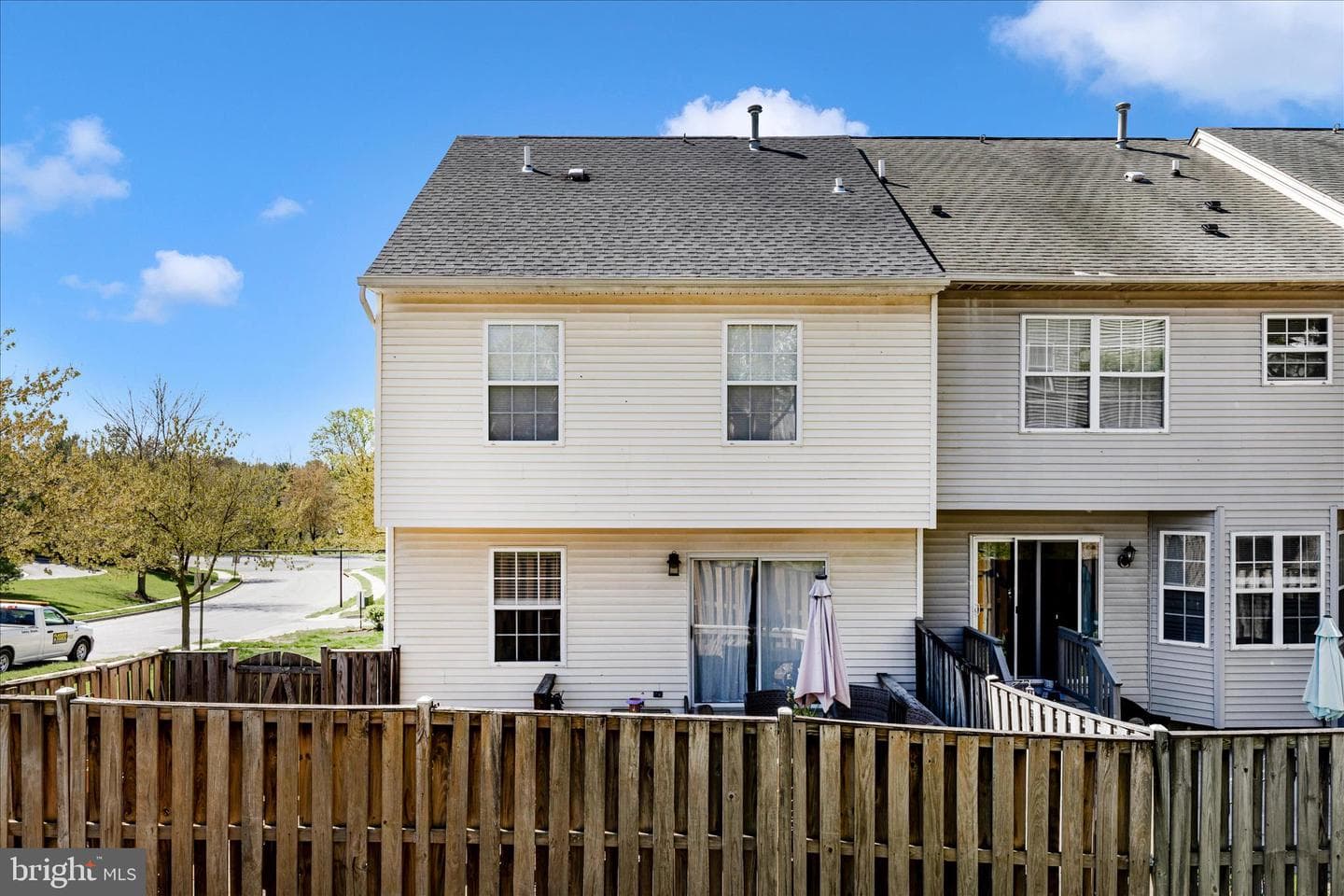 6101 Baldridge Terrace photo 2