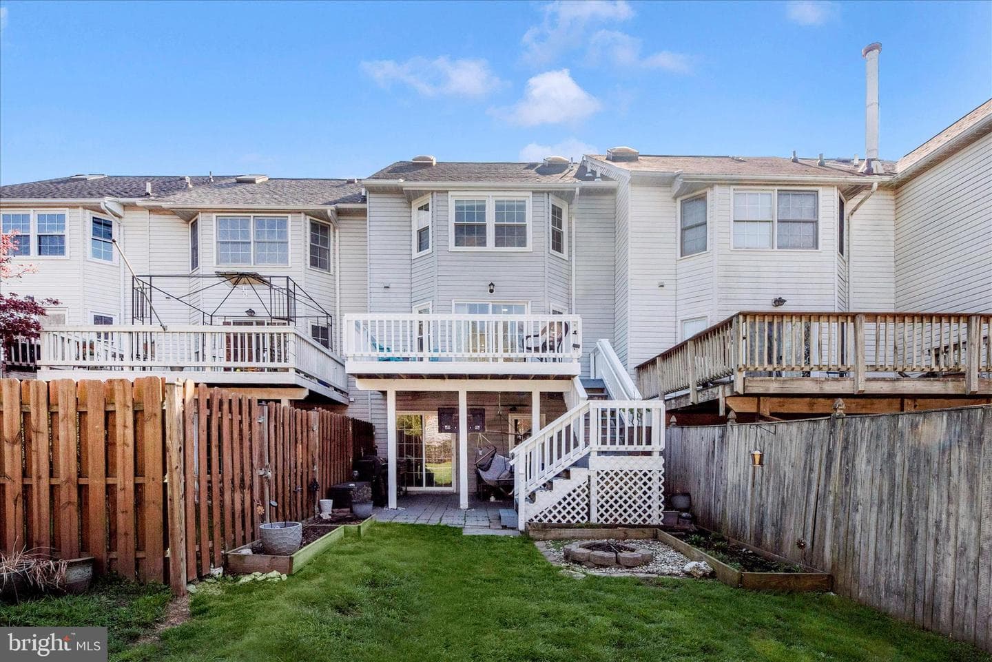6630 Commodore Court photo 37