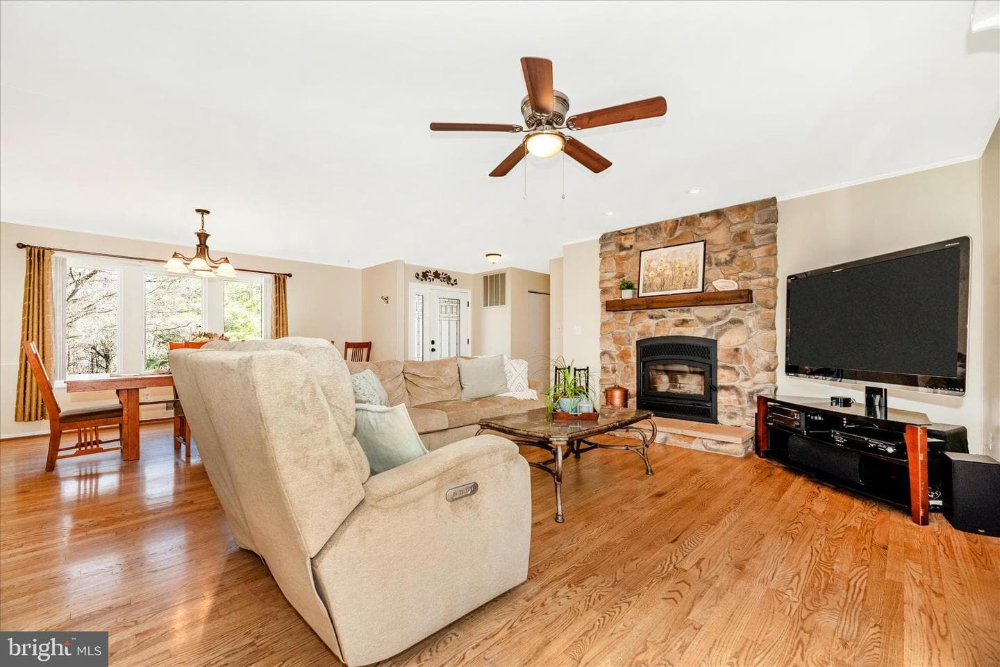 2726 Loch Haven Drive photo 10