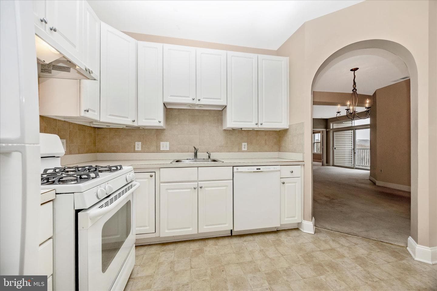 2250 Bear Den Road #207 photo 6