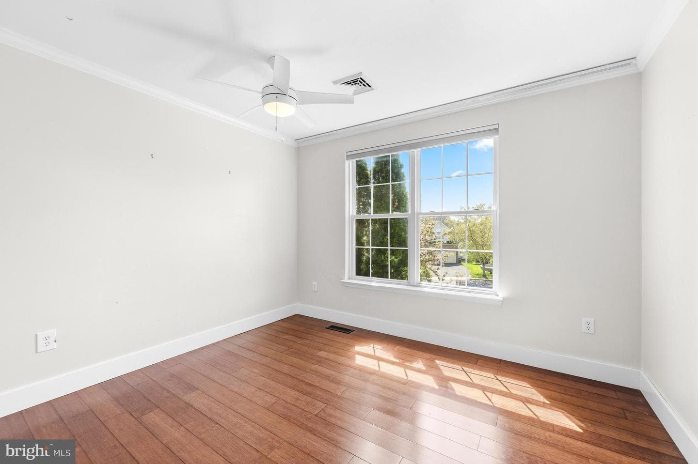 6956 Fair Lane photo 37