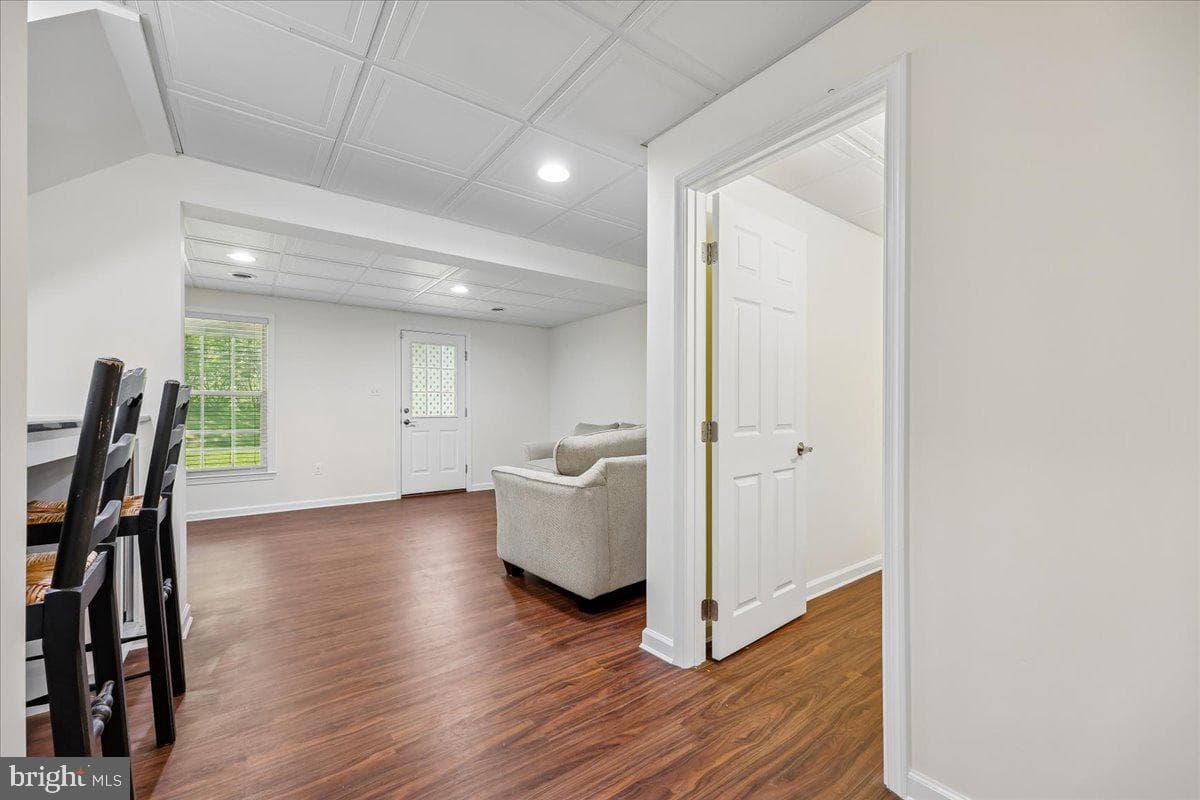 5481 Prince William Court photo 36