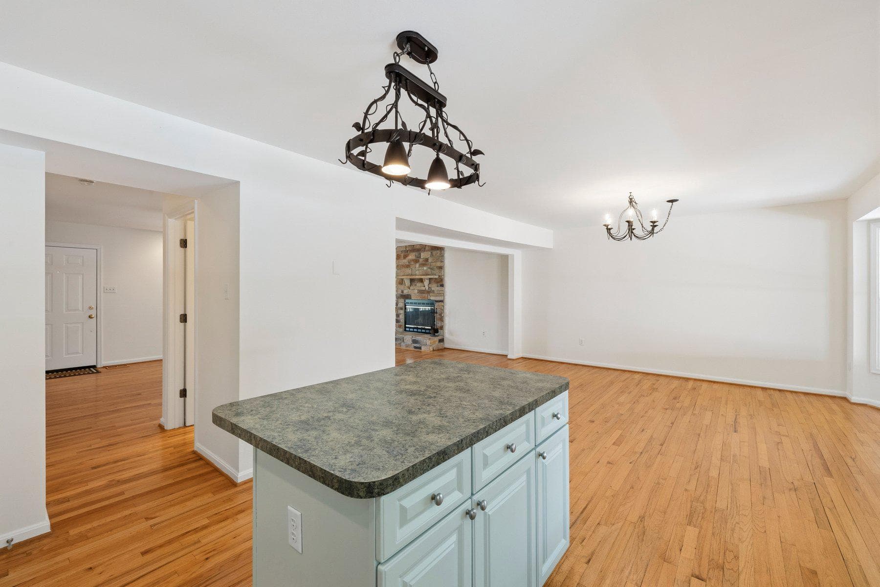 6934 Meadowlake Road photo 14