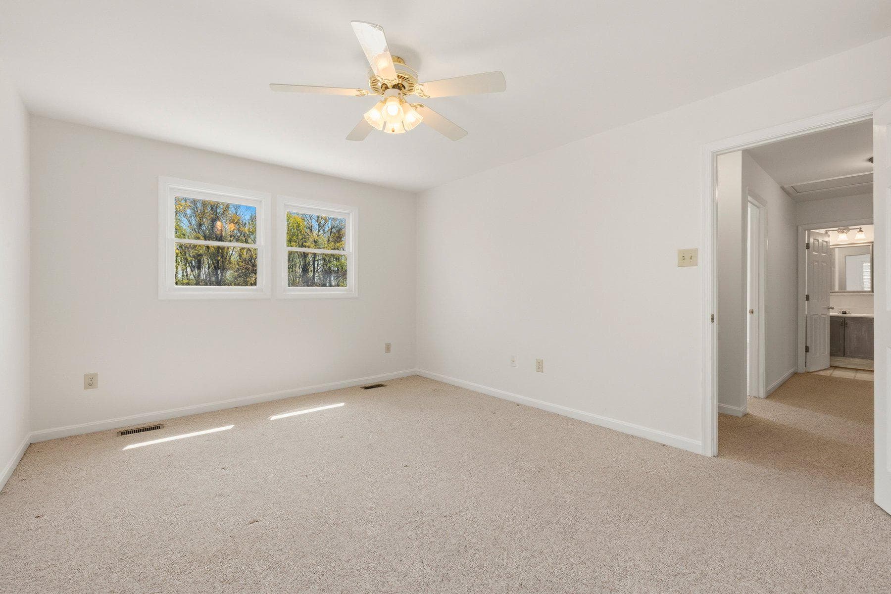 6934 Meadowlake Road photo 26