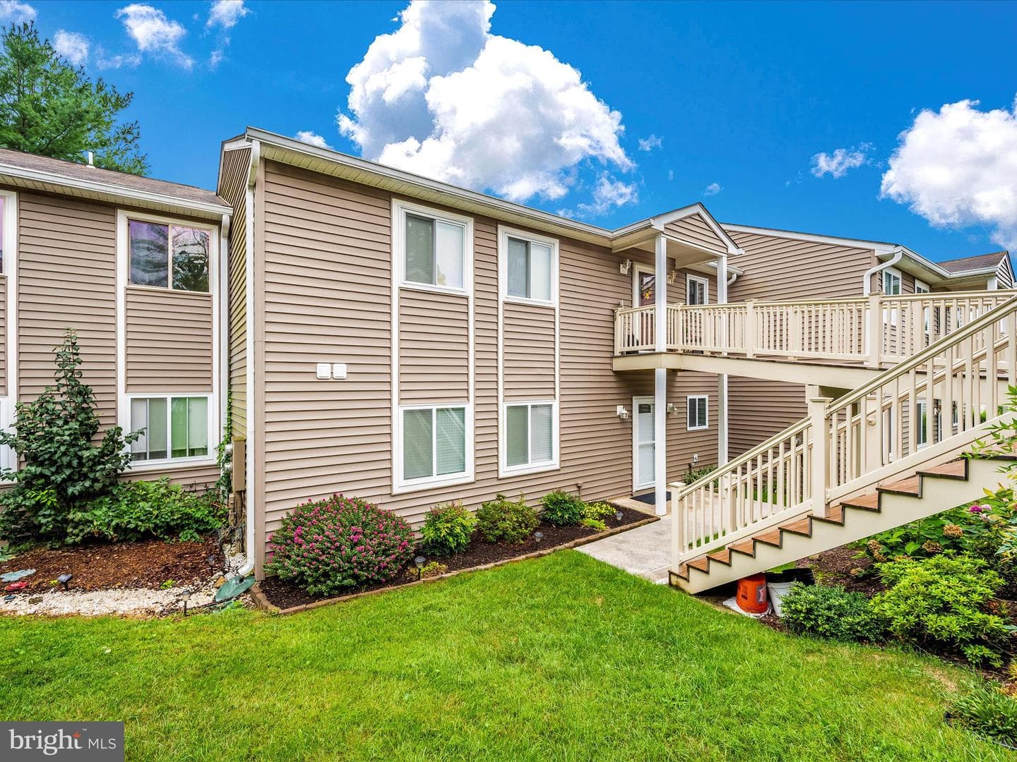 10251 White Pelican Way #103b