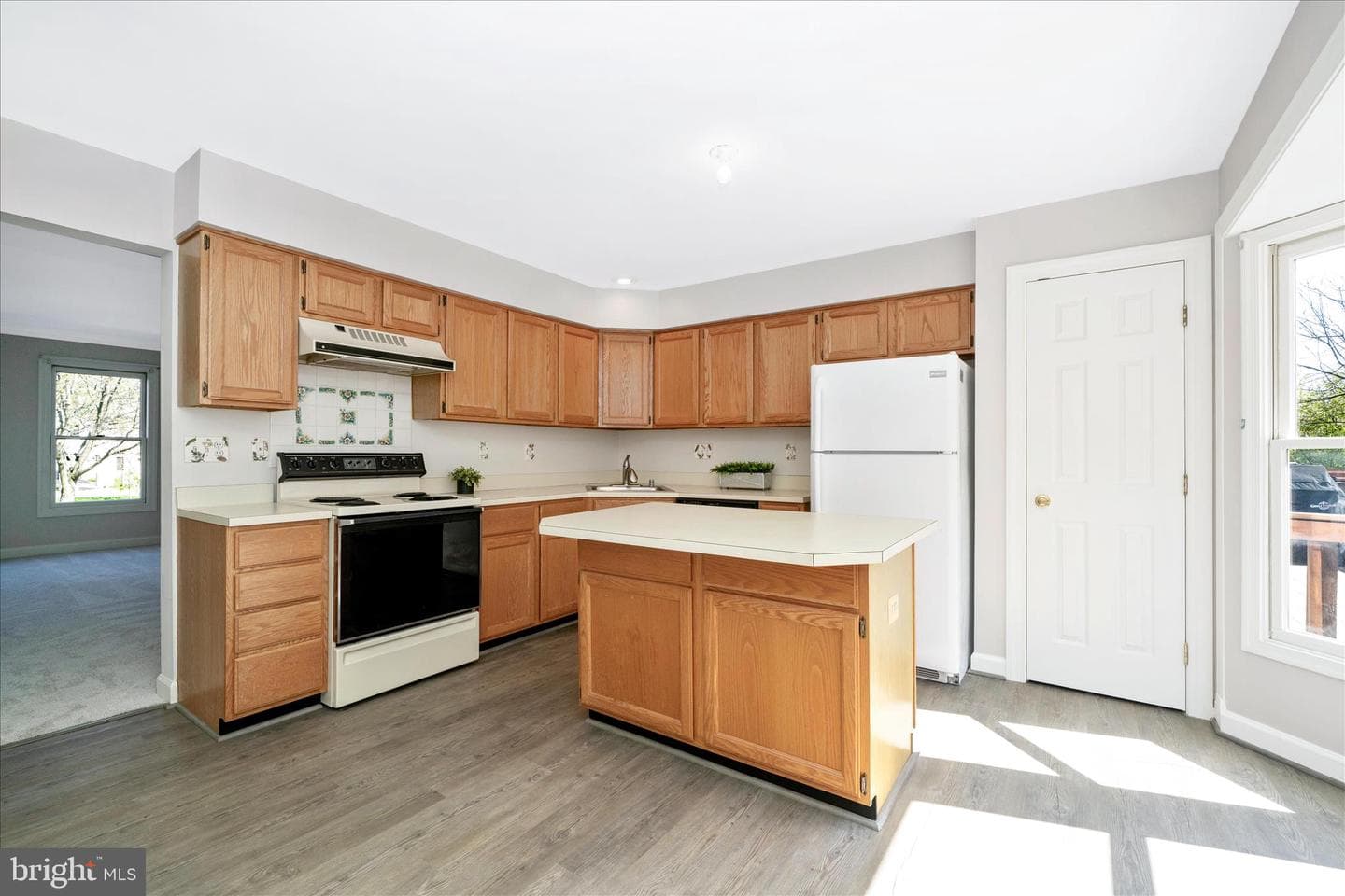 5246 Bamburg Court photo 22