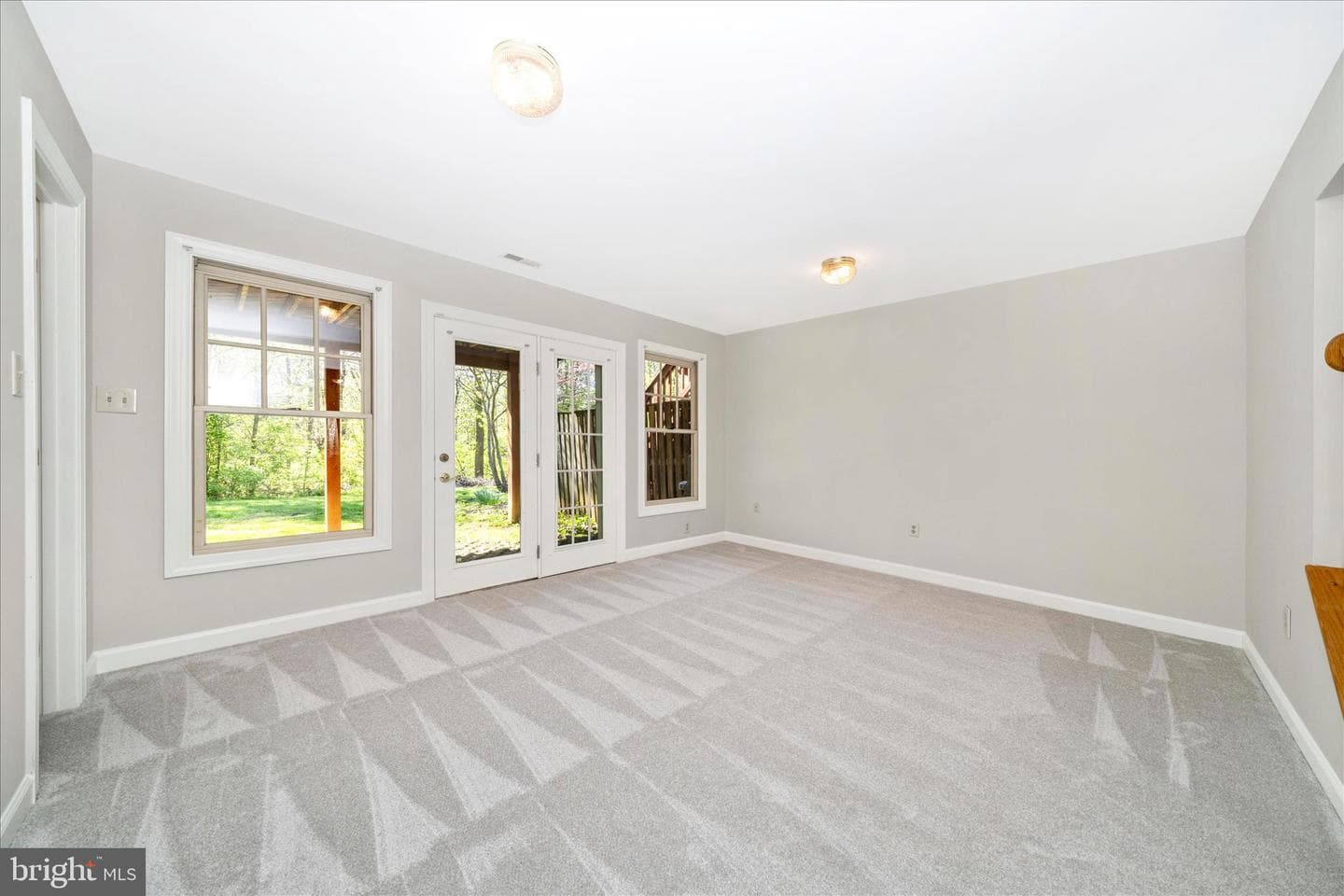 5246 Bamburg Court photo 4