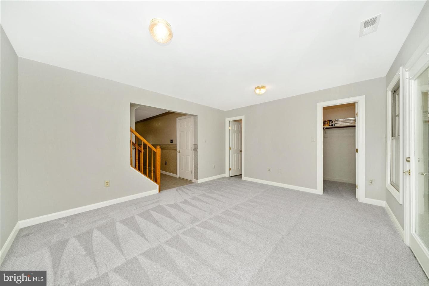 5246 Bamburg Court photo 6