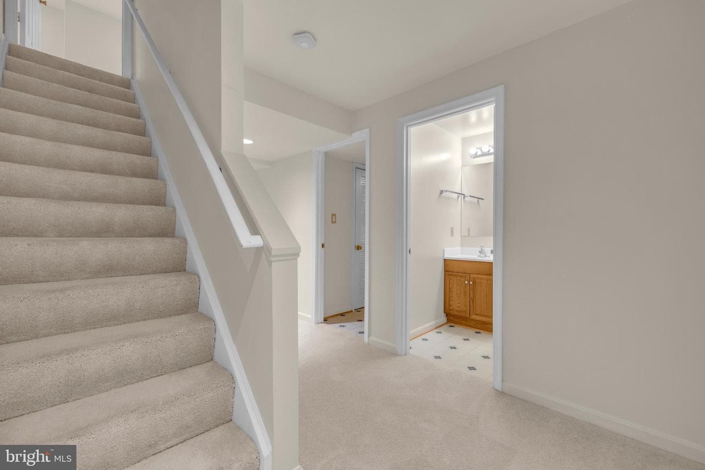 1027 Dulaney Mill Drive photo 35