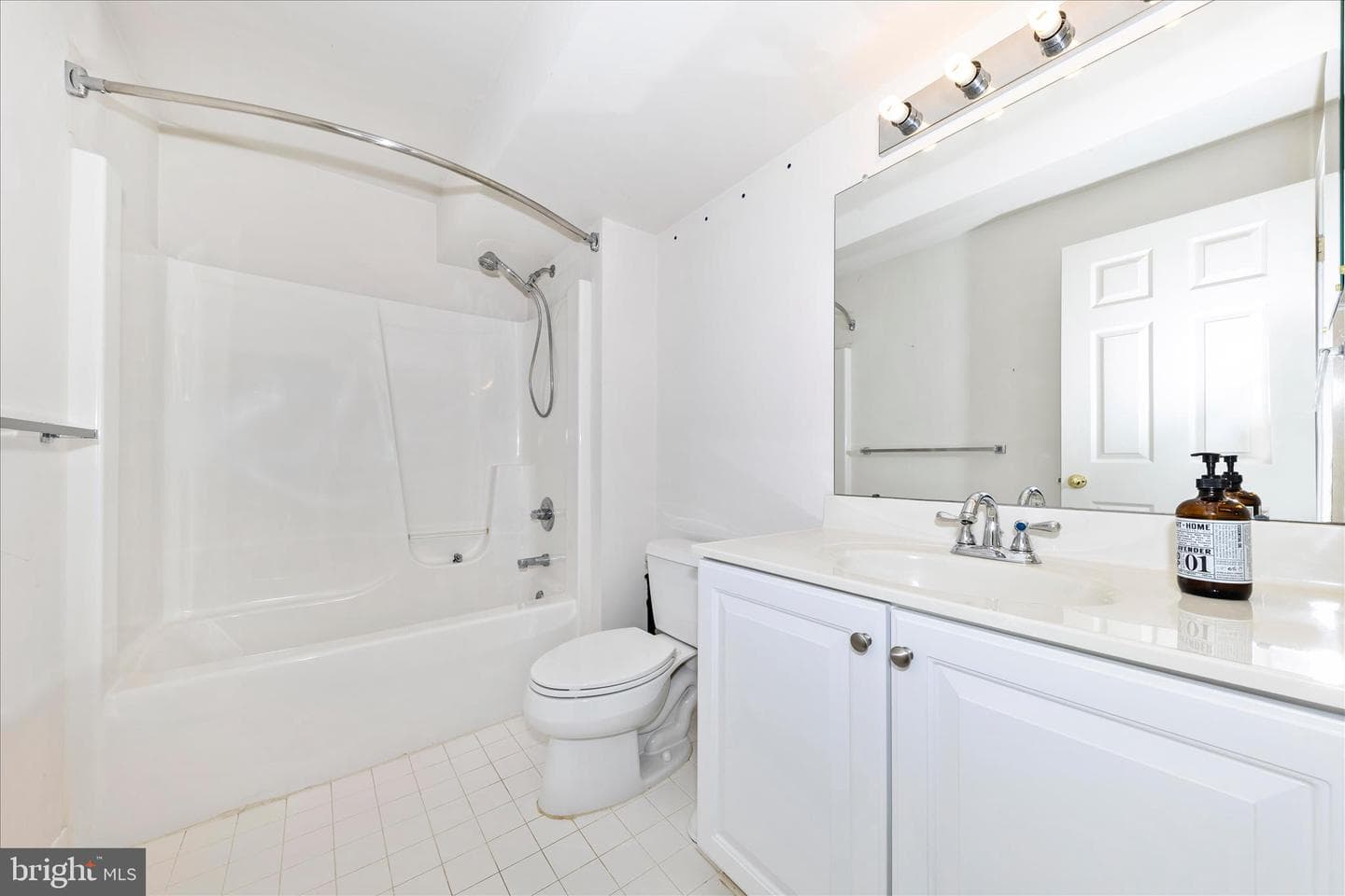 100 Sunlight Drive photo 30