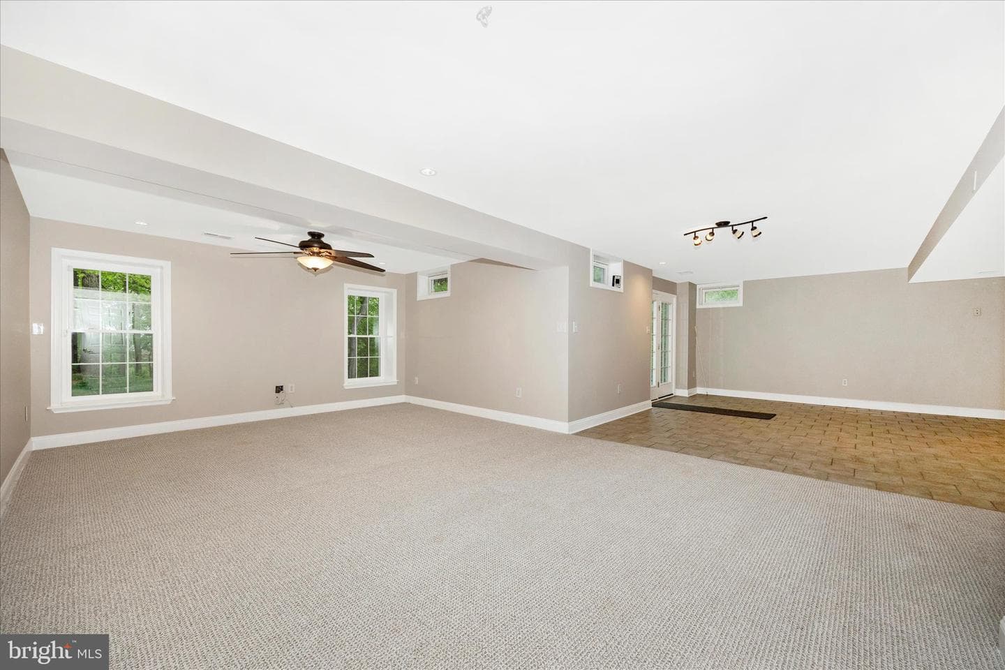 6463 Forest Hills Court photo 39