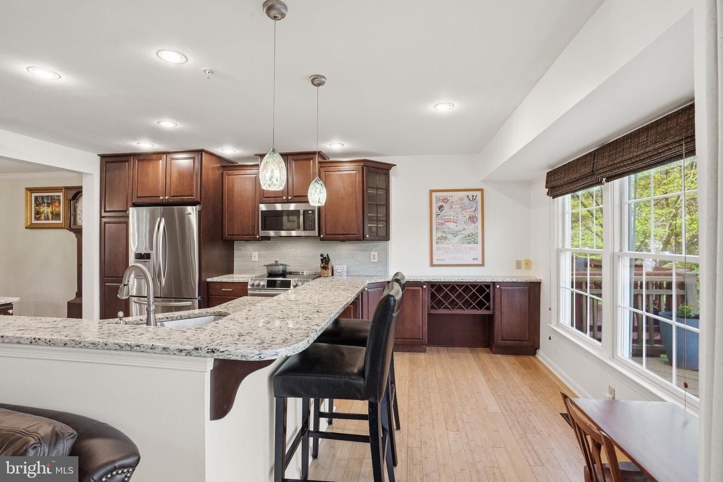 8026 Captains Court photo 8