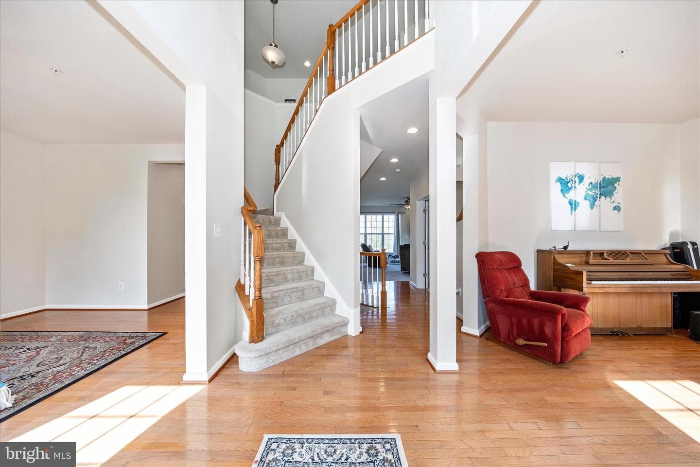 705 Sewell Drive photo 3
