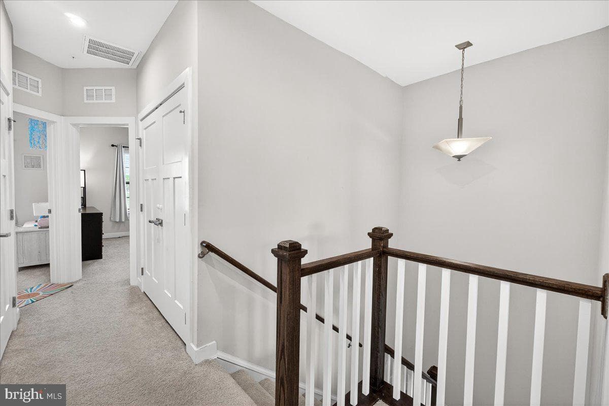 10115 Fosset Street photo 19