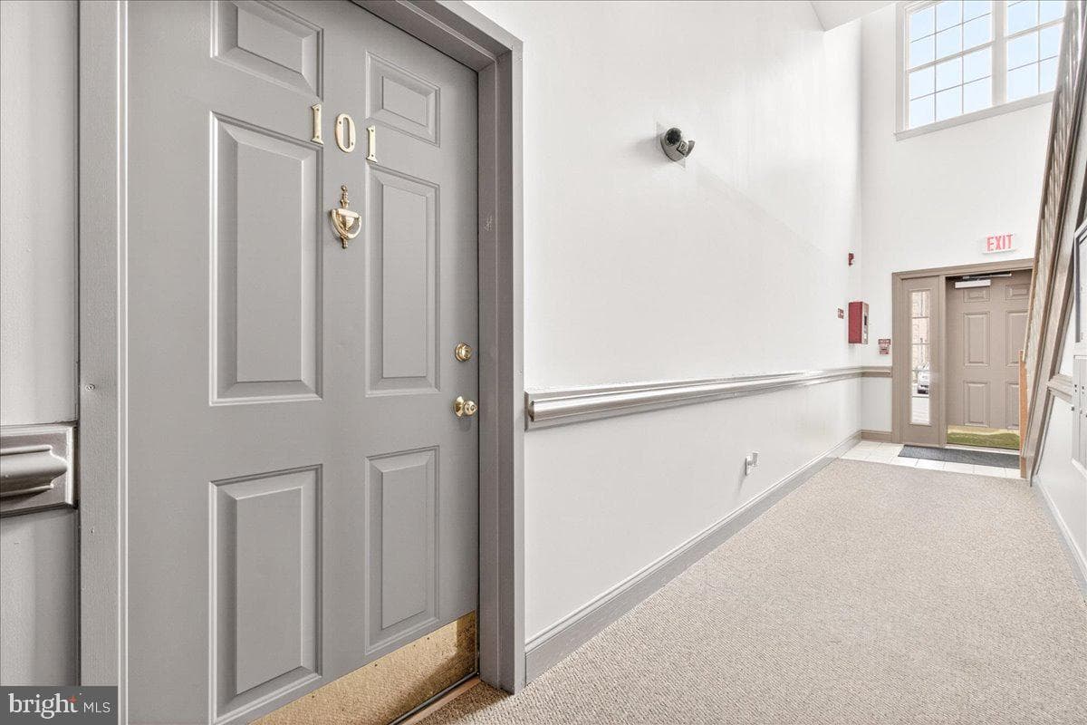 11 Rosewood Court #101 photo 26
