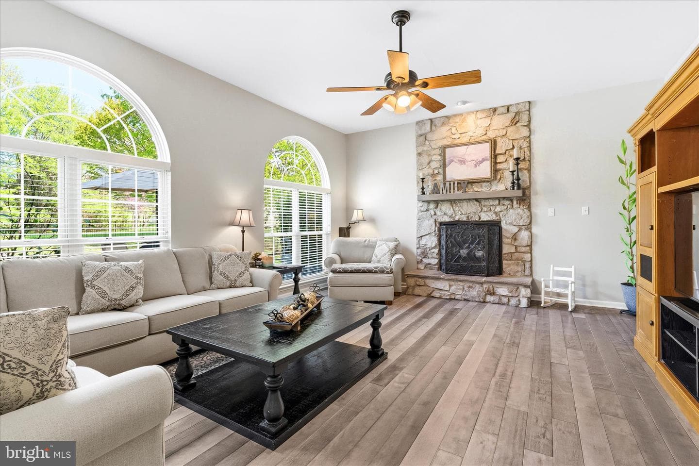 4114 Lomar photo 32