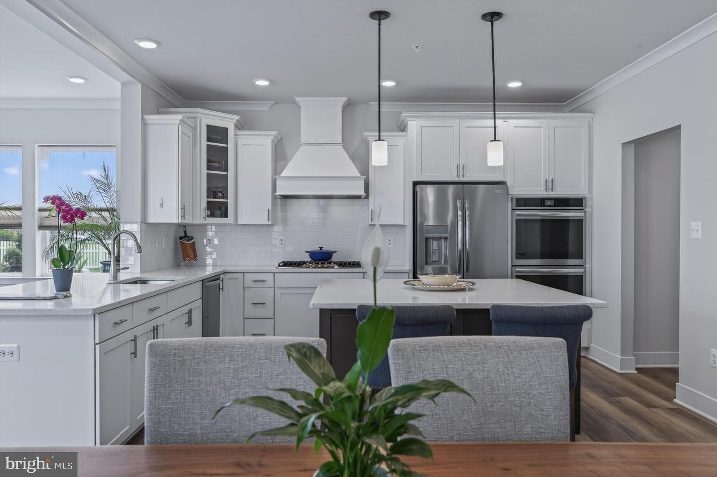 1004 Village Green Way photo 15