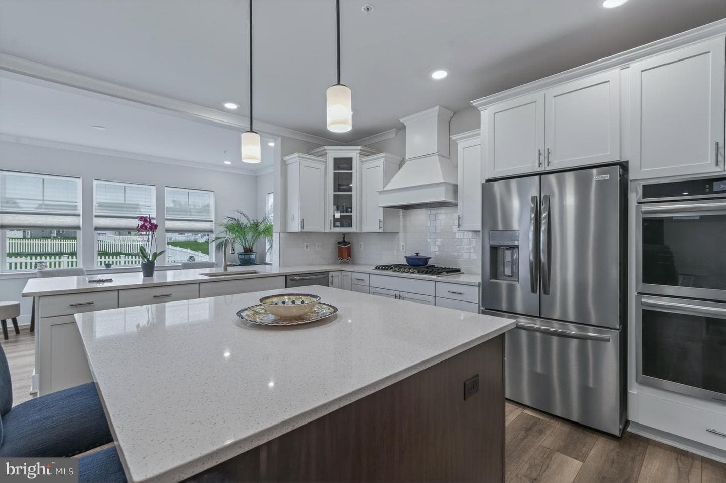 1004 Village Green Way photo 16