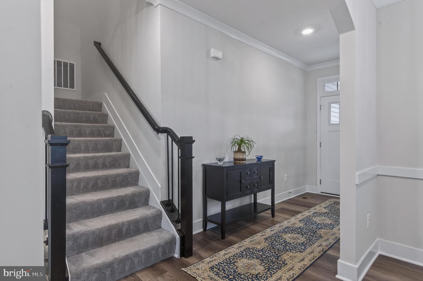 1004 Village Green Way photo 35