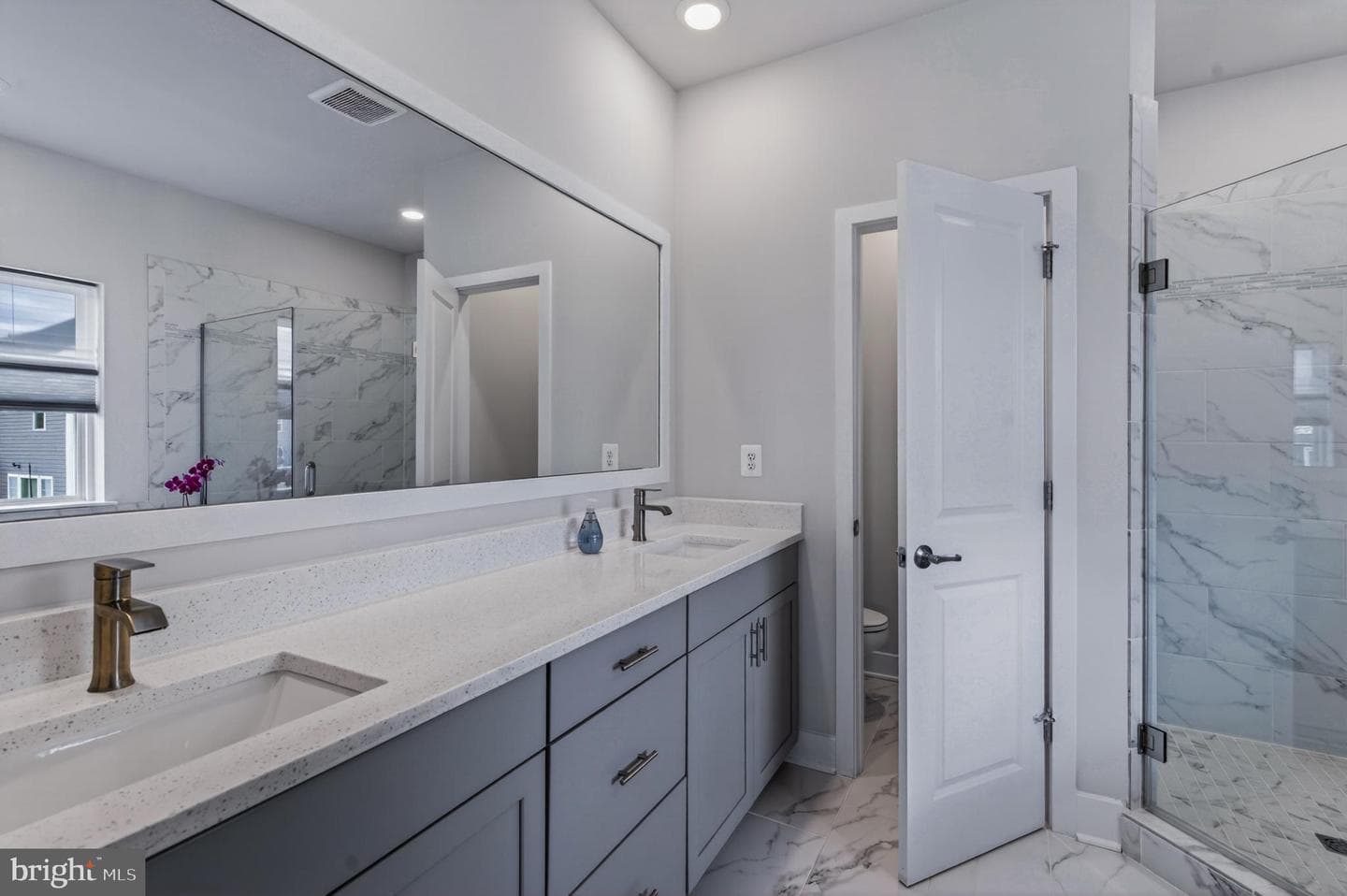 1004 Village Green Way photo 42