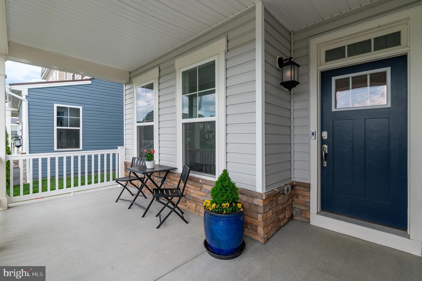 1004 Village Green Way photo 5
