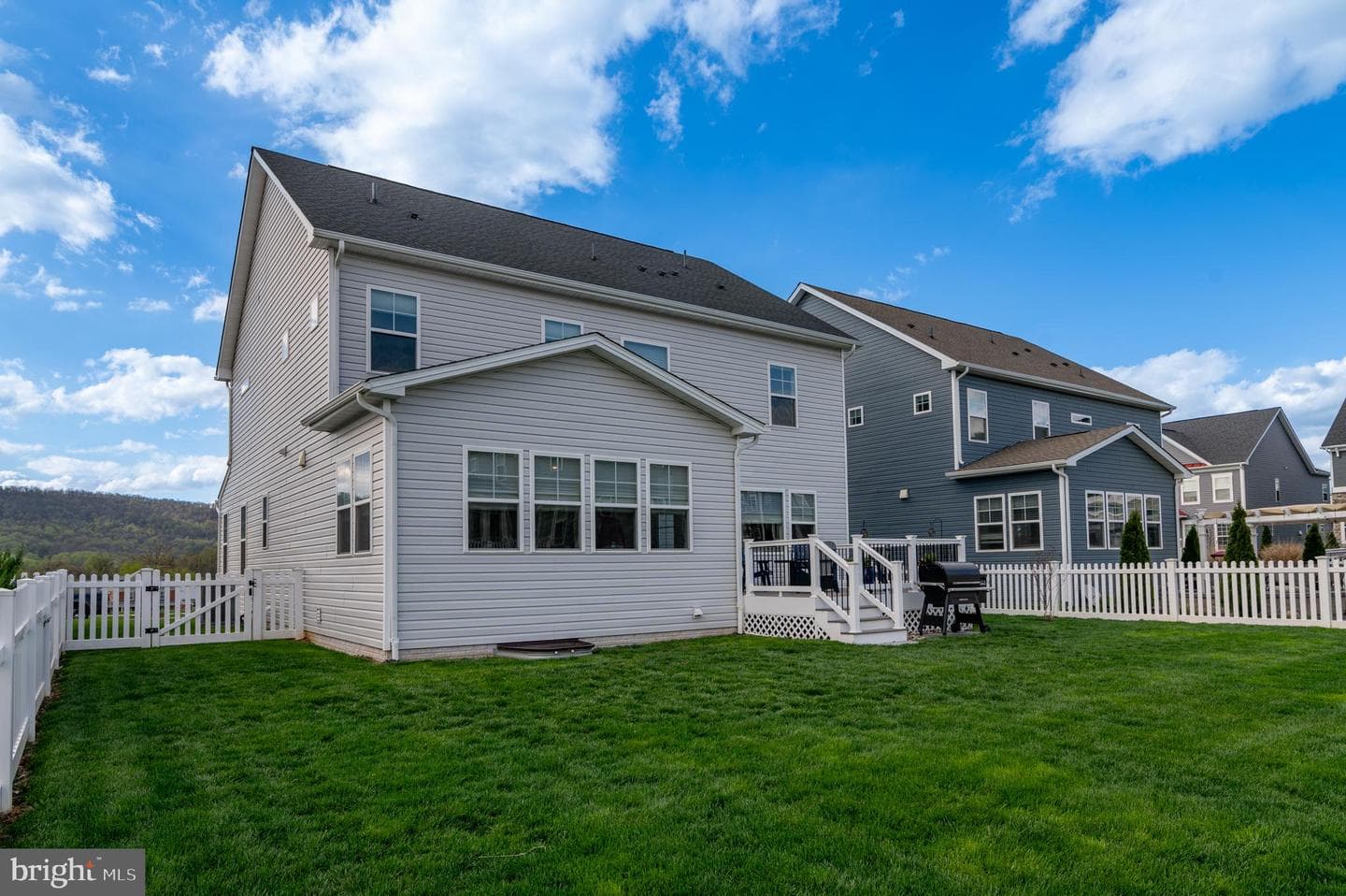 1004 Village Green Way photo 71