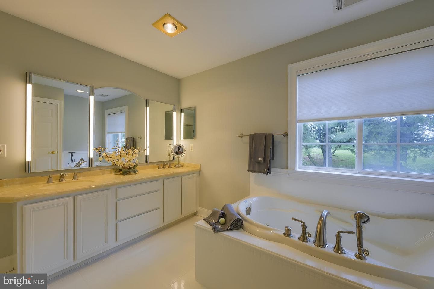6905 Wimbledon Court photo 16