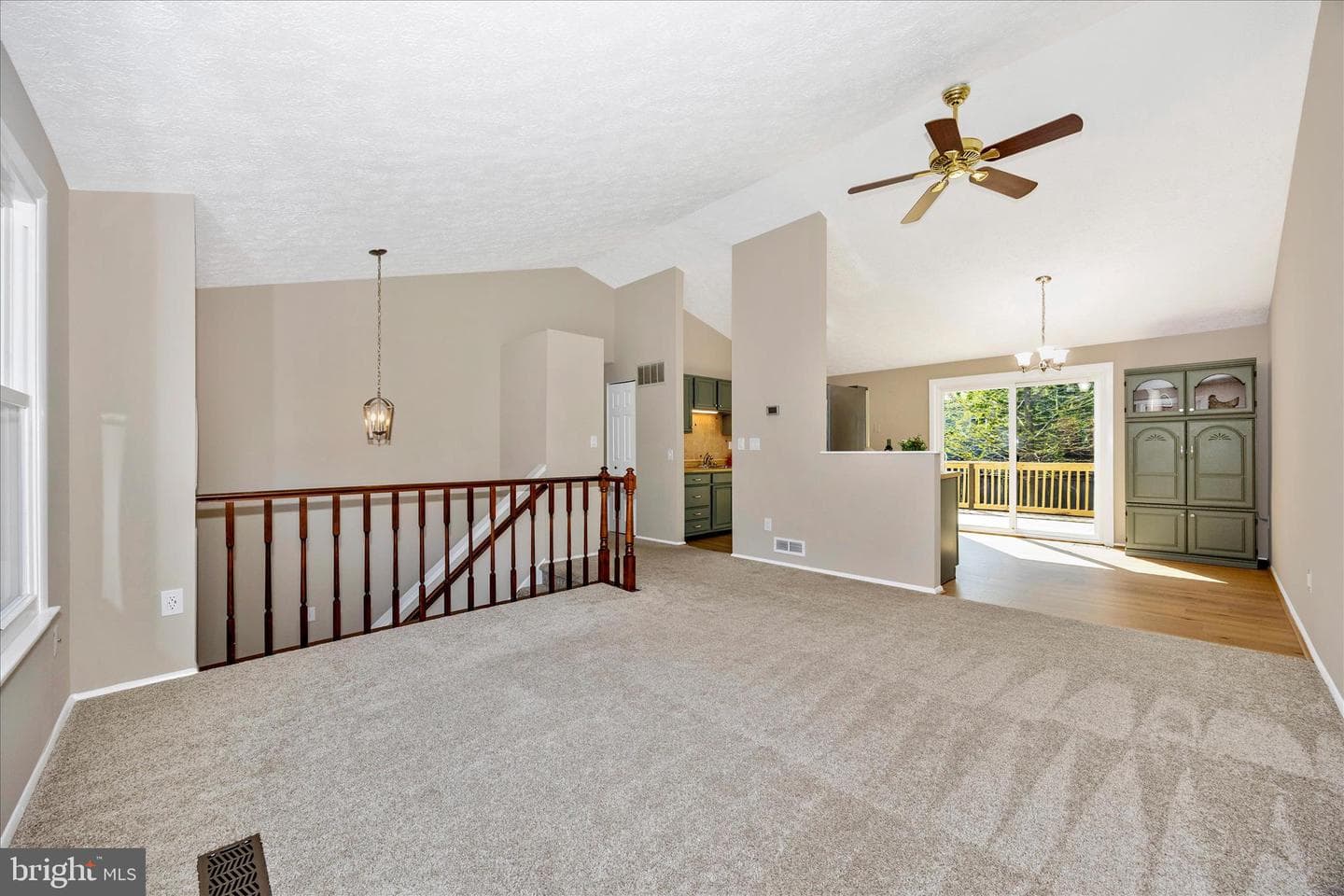 233 Diamond Drive photo 4