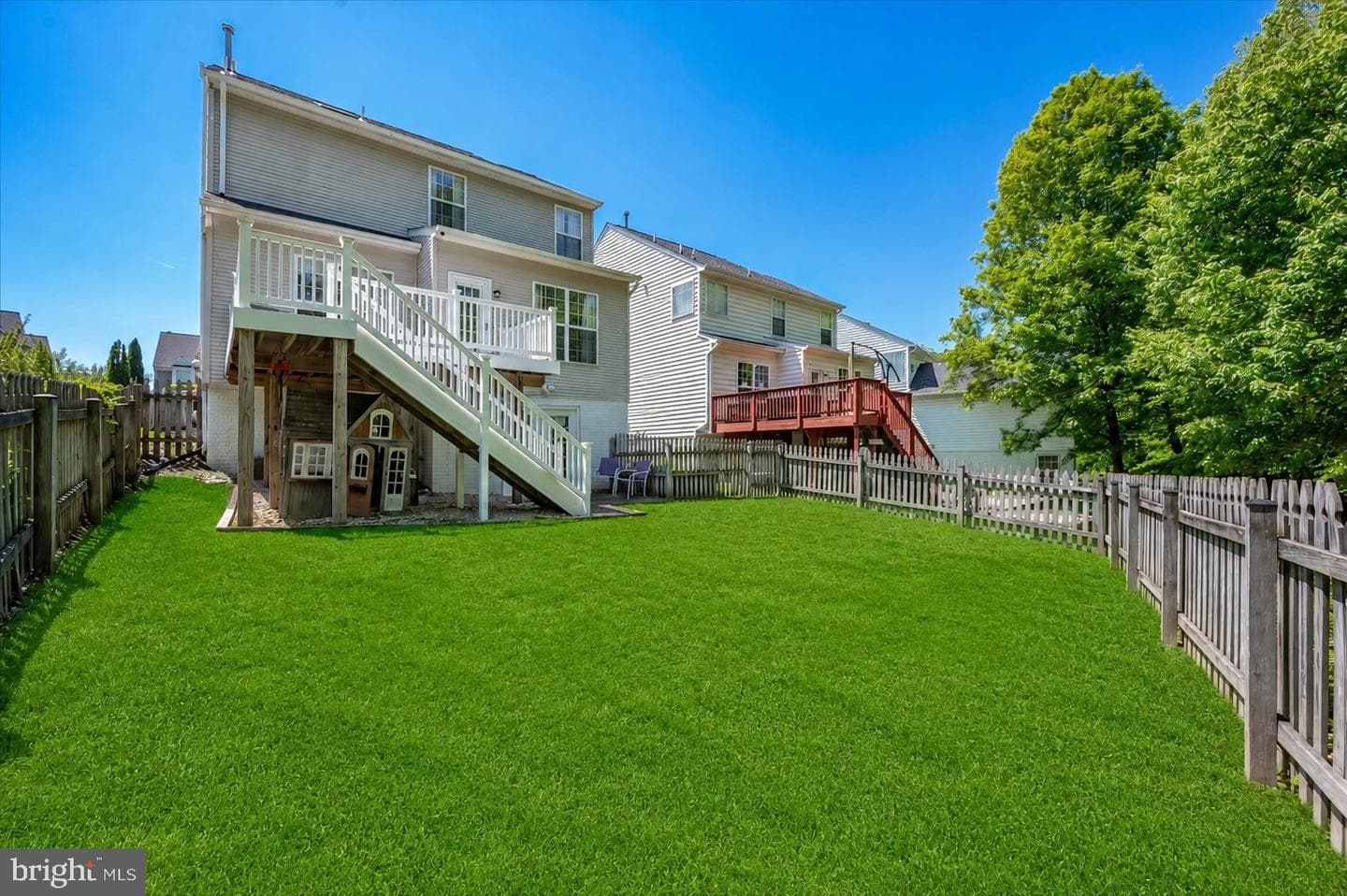 9718 Fleetwood Way photo 21