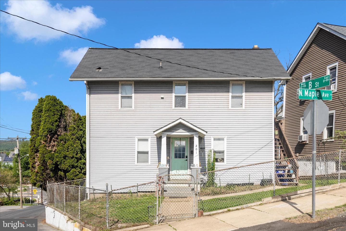 201 N Maple Avenue